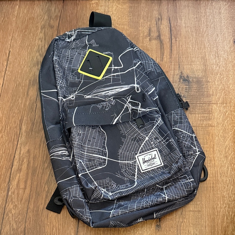 Herschel Supply Company Black and White city sling bag - Picture 1 of 6